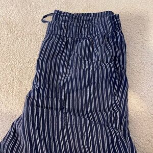 Old navy linen pants
